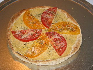 Tomato Hummus Pita